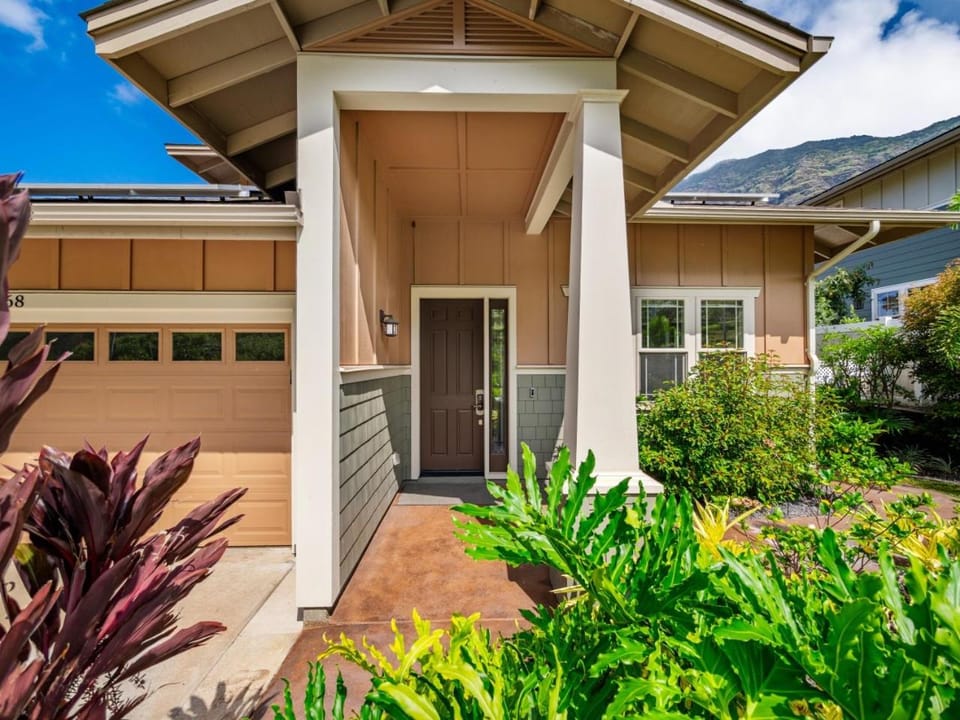 Kalo Homes - House of Aloha House in Makaha Valley