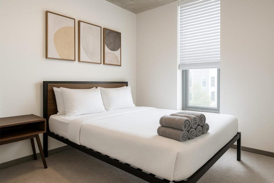 Stylish 2BR Rooftop Views plus Sky Lounge Apartment in Vestavia Hills