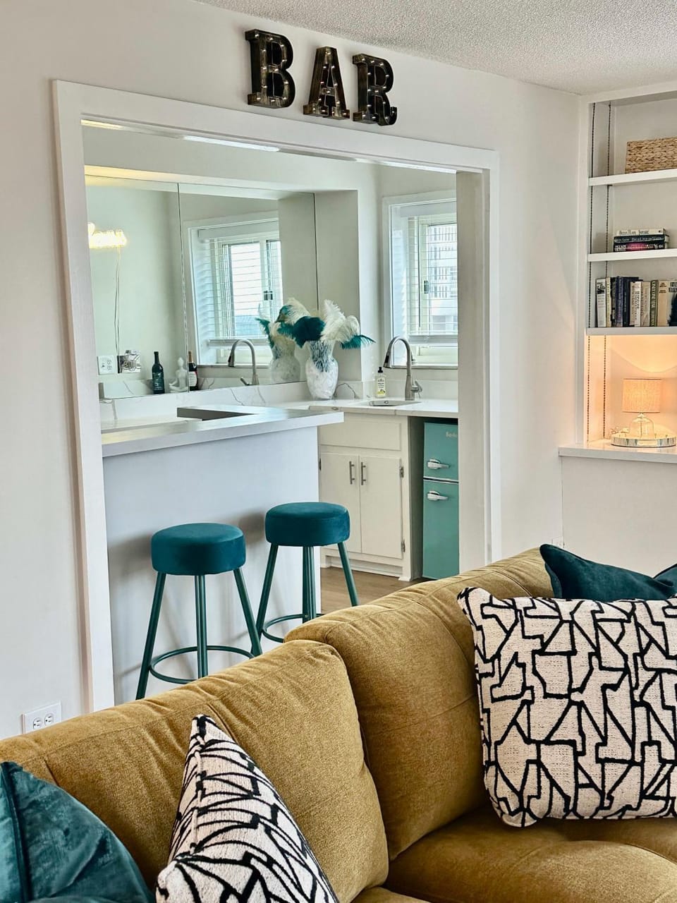 Sky High Luxury Unique 2BR Penthouse Condo ATL House in Atlanta