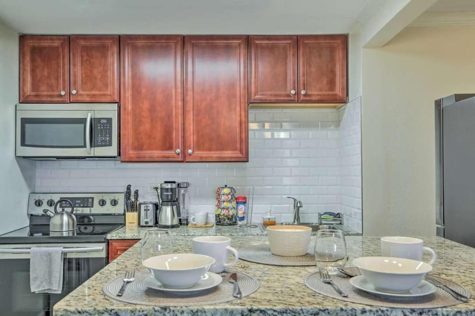8E Cozy Condo in Downtown Atlanta Hotel District House in Atlanta