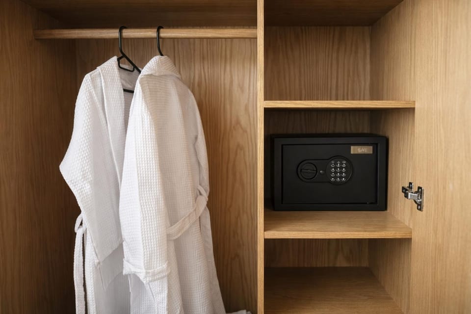 safe, wardrobe