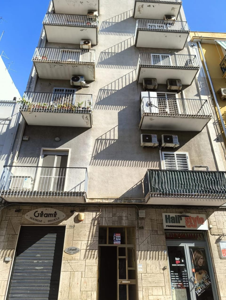 Property building, Balcony/Terrace