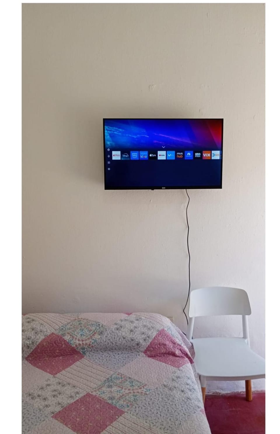 TV and multimedia, Photo of the whole room