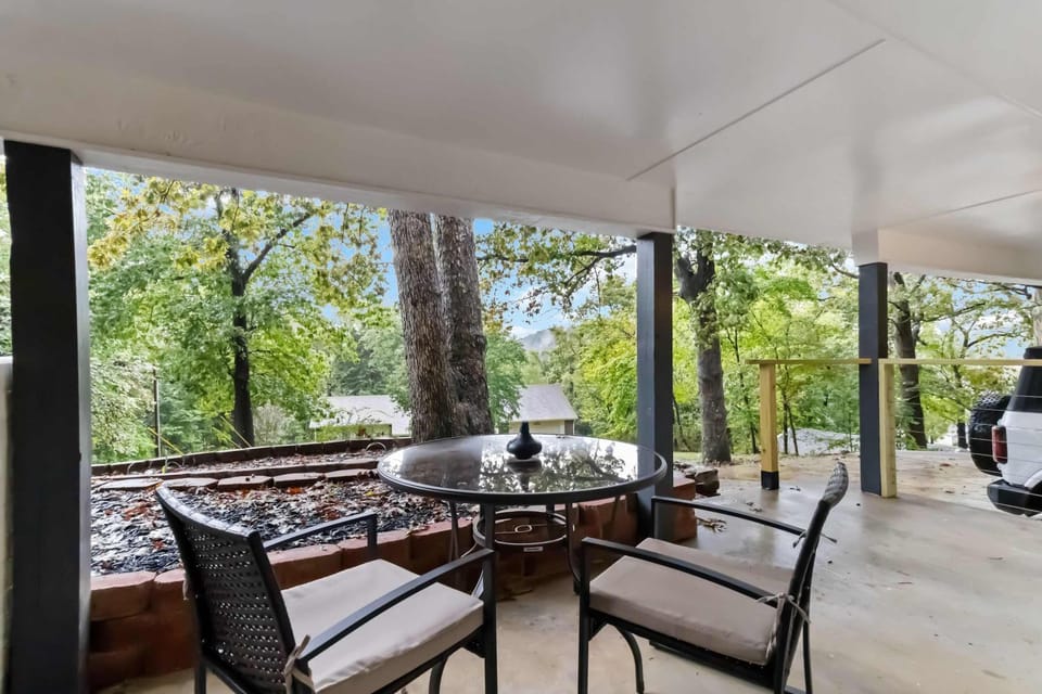 Patio, View (from property/room), Balcony/Terrace, Seating area