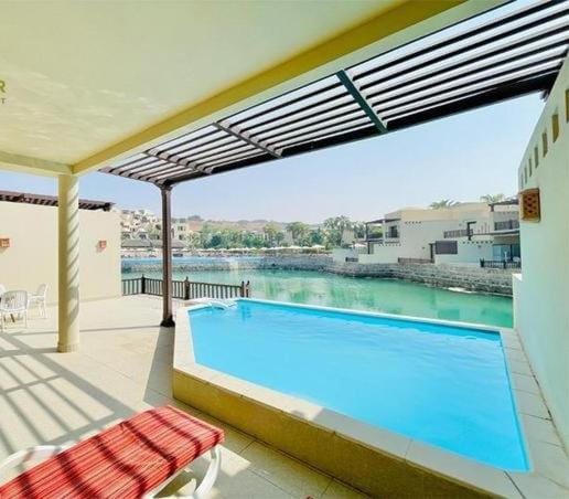 Exclusive 2BR Poolside Villa 5 Star Resort Escape Villa in Ras al Khaimah