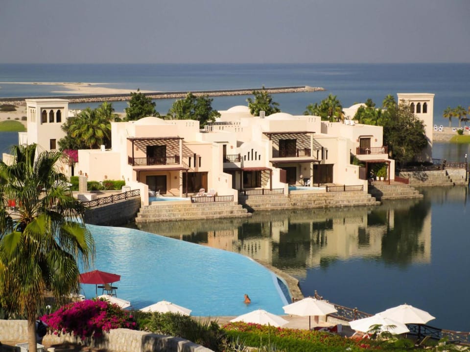 Exclusive 2BR Poolside Villa 5 Star Resort Escape Villa in Ras al Khaimah
