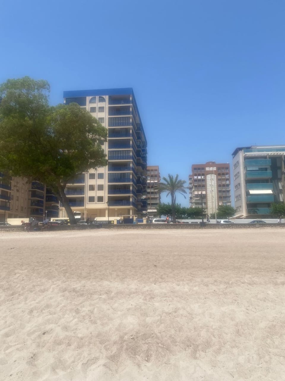 Beach, Location