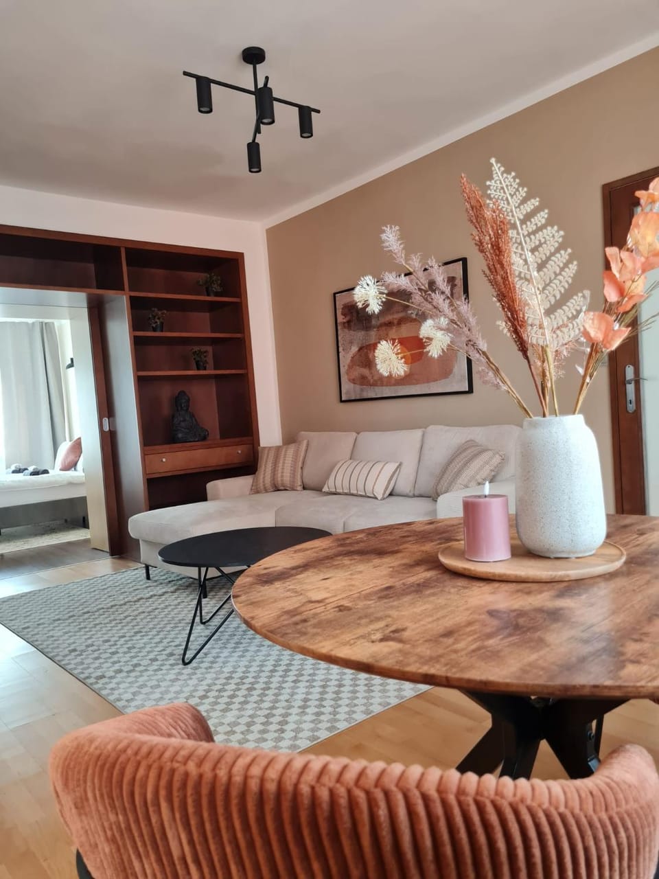 Living room, Seating area, Dining area