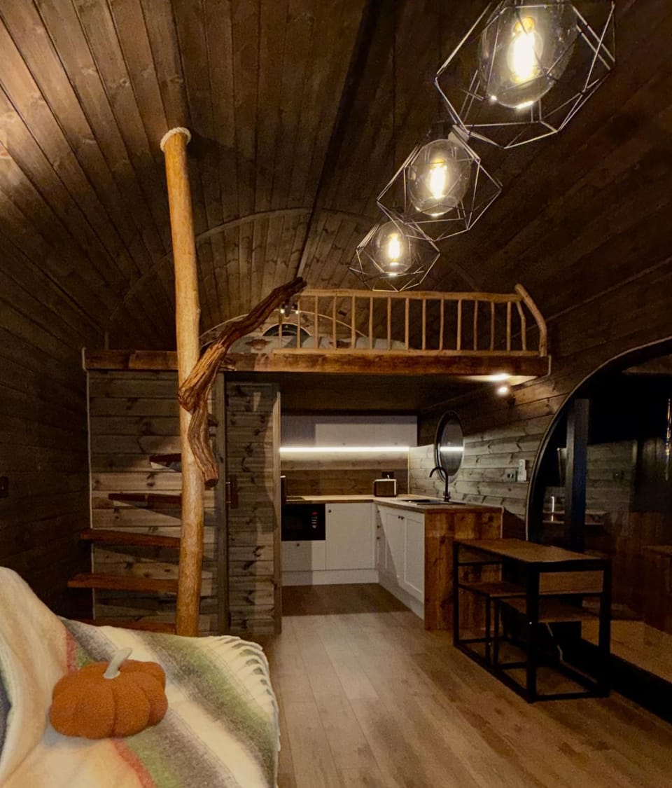 Luxury Glamping Pods at Pool House Farm Campground/ 
RV Resort in North Warwickshire District