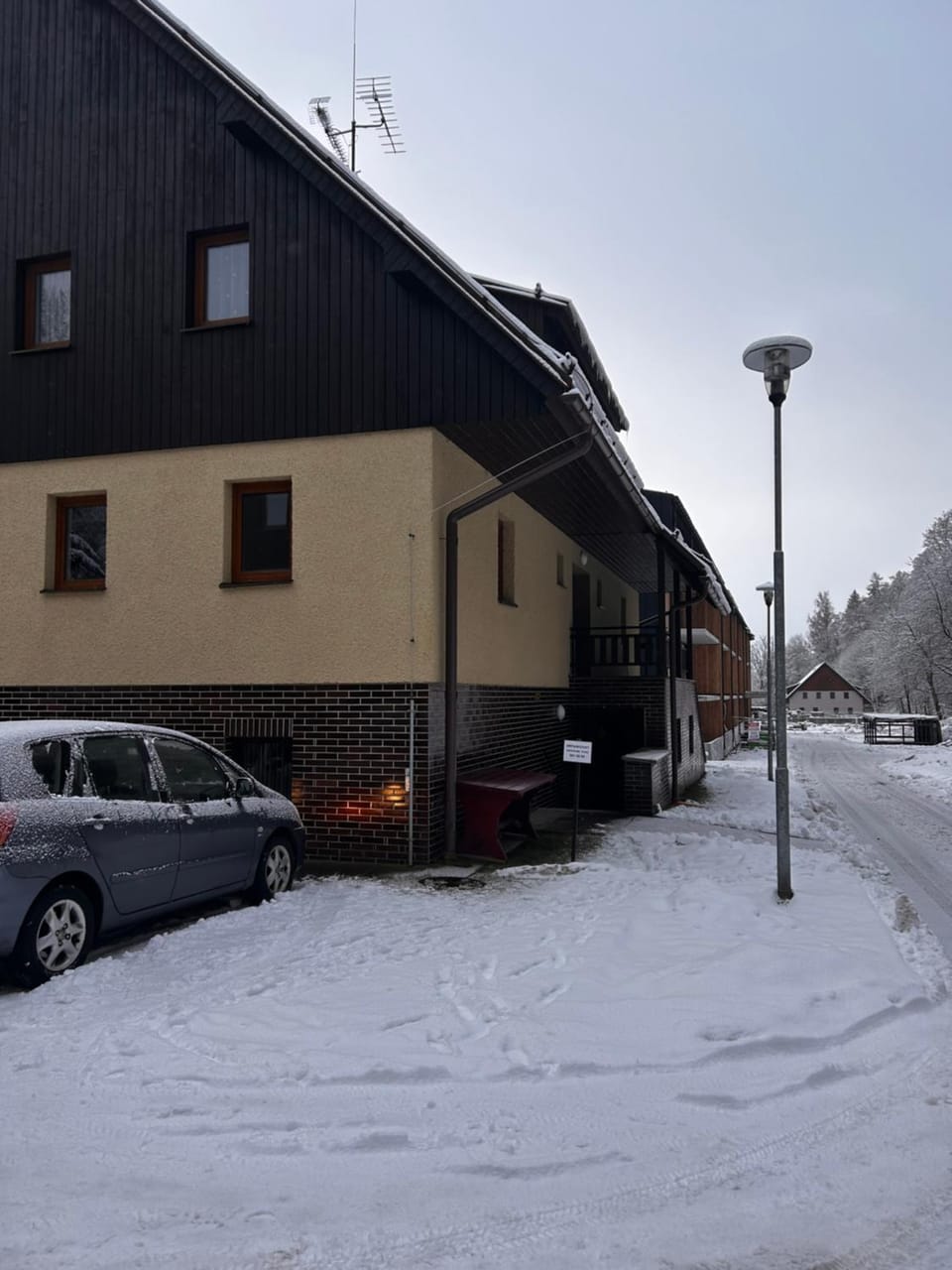 Facade/entrance, Parking