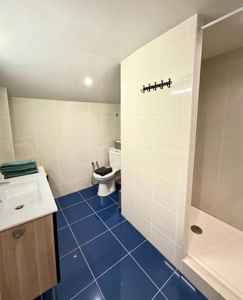 Maison avec Terrasse 6 pax proche Paris & Disney - Parking Apartment in Nogent-sur-Marne