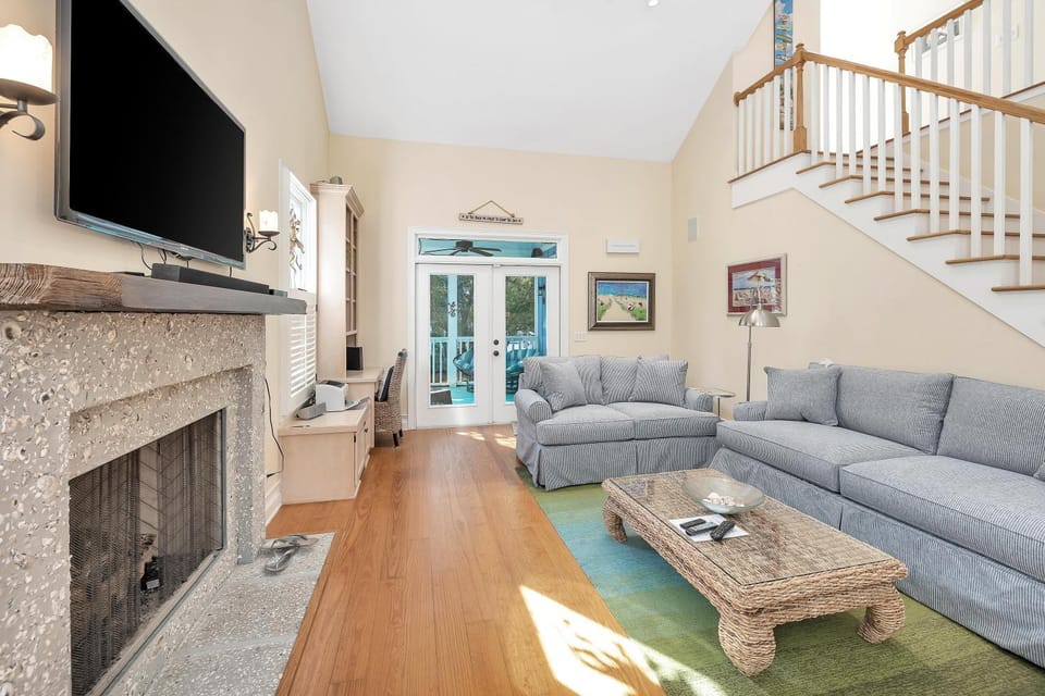 12 Live Oak Place House in Saint Simons Island