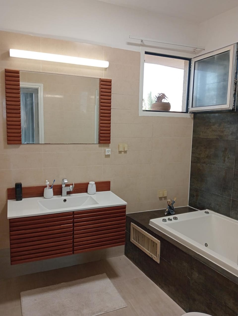 מקום קסום Apartment in Haifa