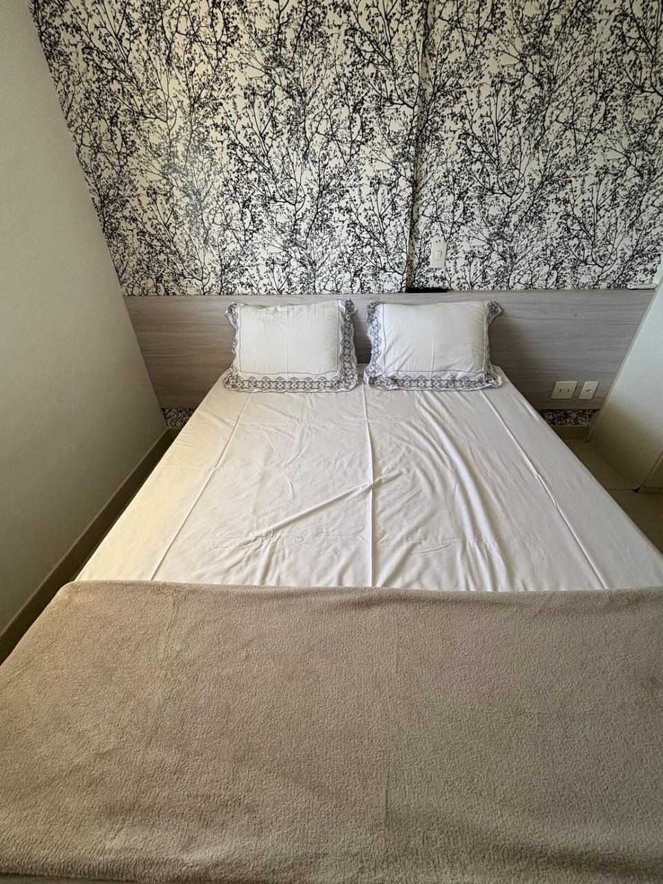 Entremares Condomínio in Jd São Lourenço Apartment in Bertioga
