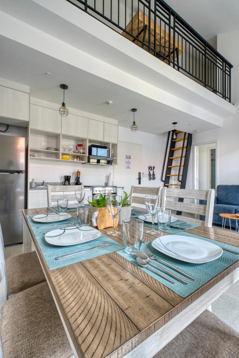 Living room, Dining area