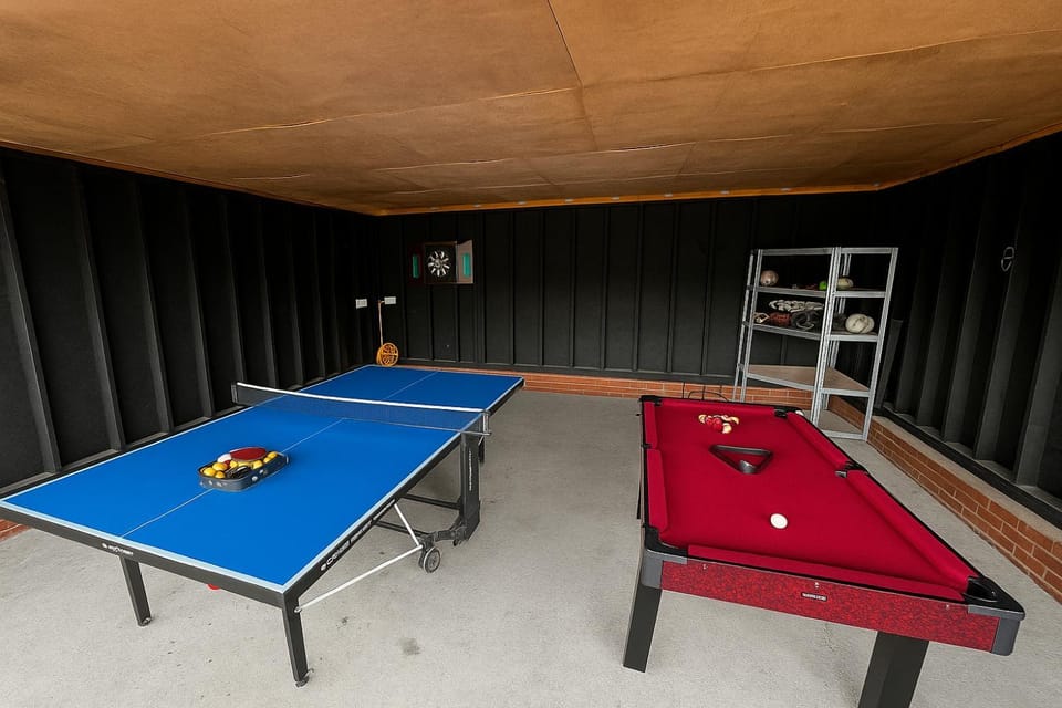 Billiard, Game Room, Table tennis