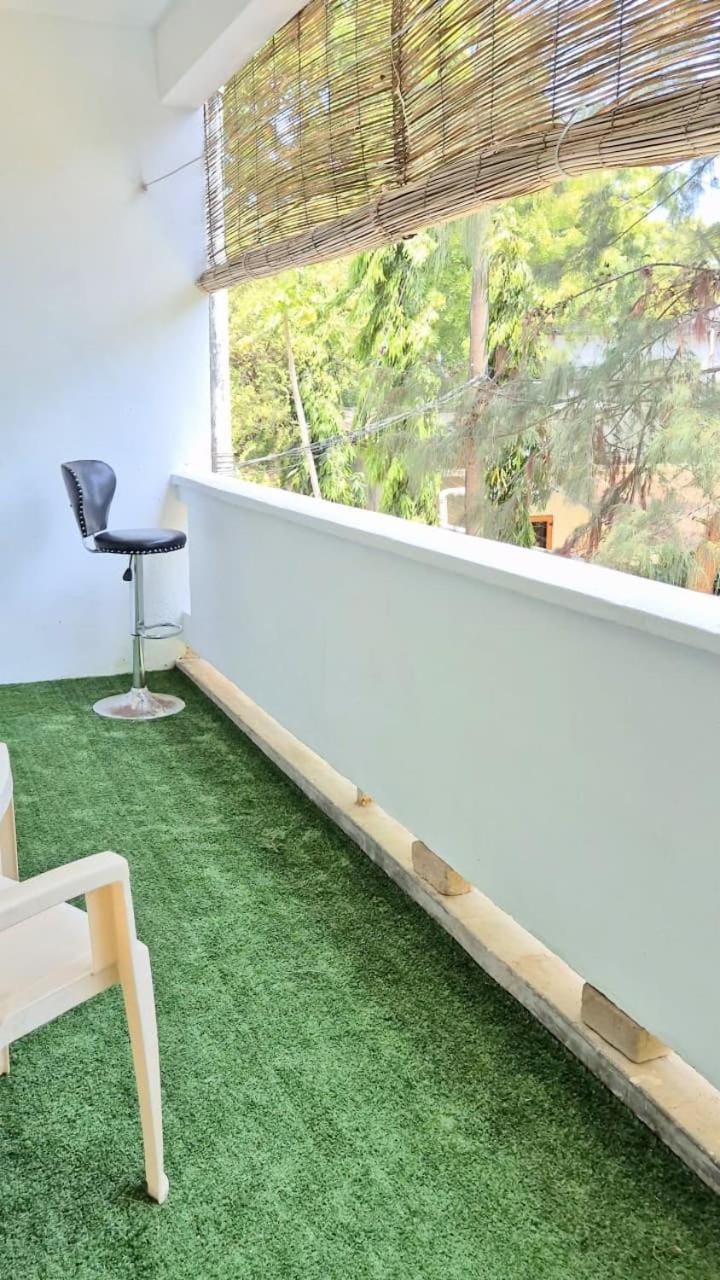 Day, Balcony/Terrace, Garden view