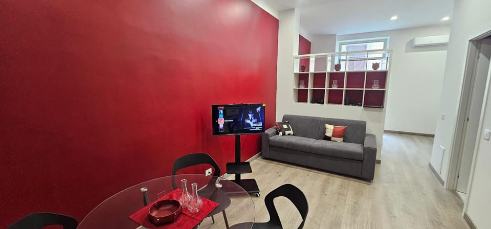 TV and multimedia, Seating area, Dining area, Evening entertainment