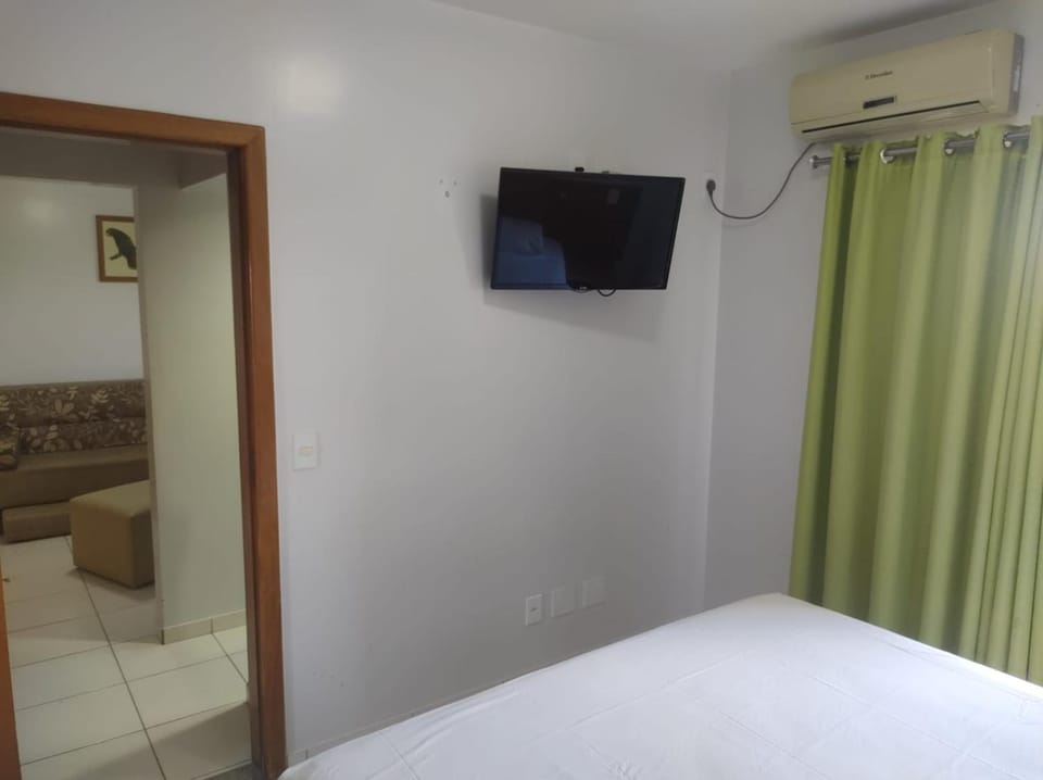 Bed, Bedroom, air conditioner