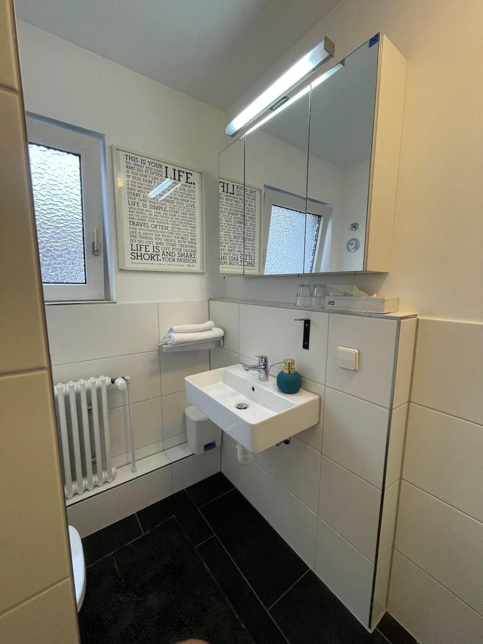 Studio-Parkplatz-Netflix-Balkon Apartment in Esslingen