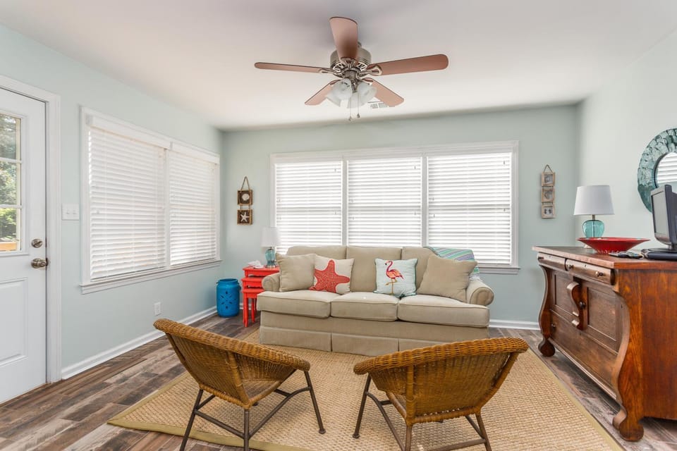647 Demere Way House in Saint Simons Island