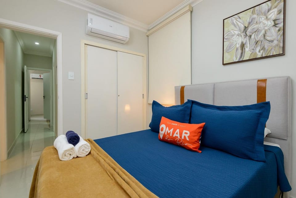 3-Bedroom 290m from Flamengo Beach | BF 50/402 Apartment in Rio de Janeiro