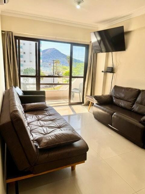 Bed, Natural landscape, TV and multimedia, Balcony/Terrace, Sea view