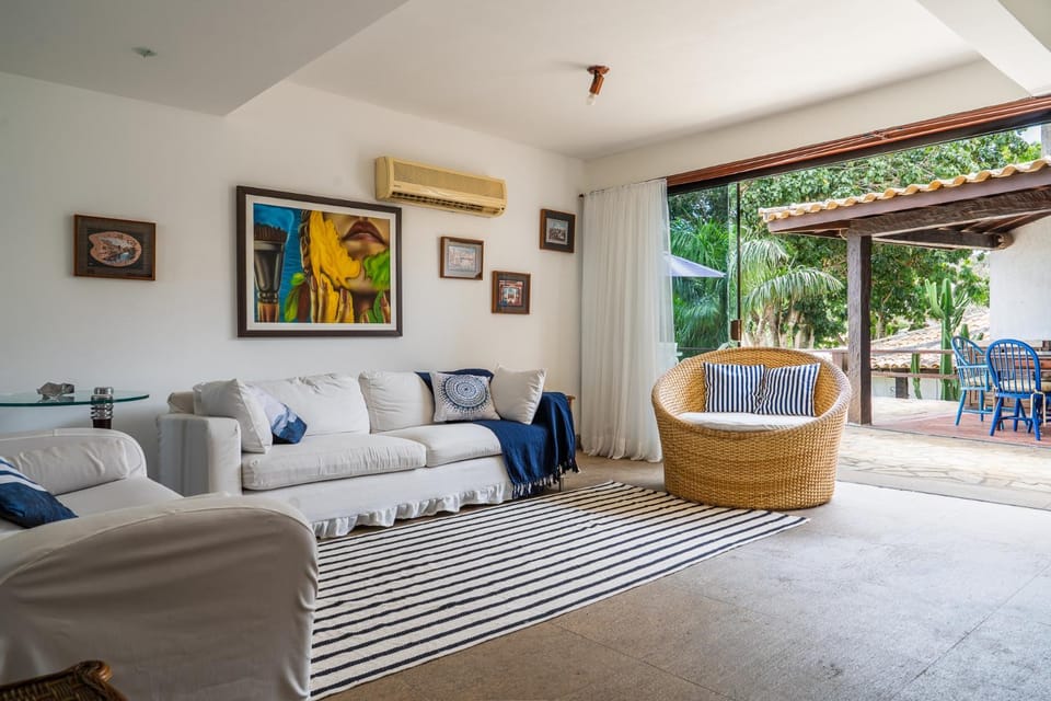 Casa em Geriba piscina vista mar por Vidaboabuzios Villa in Armacao dos Buzios