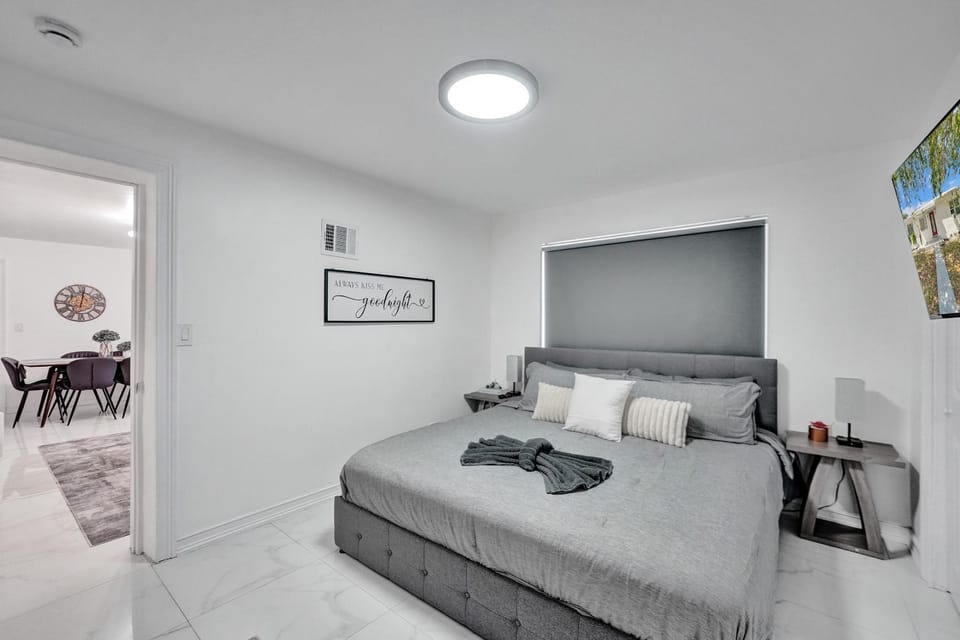 Charming 3 bedroom getaway house in Hollywood Apartment in Hollywood