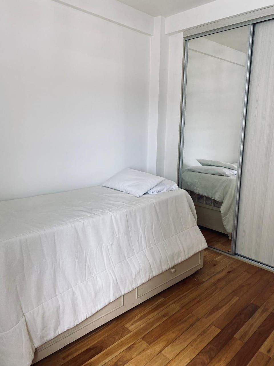 Bed, Photo of the whole room, Bedroom, wardrobe