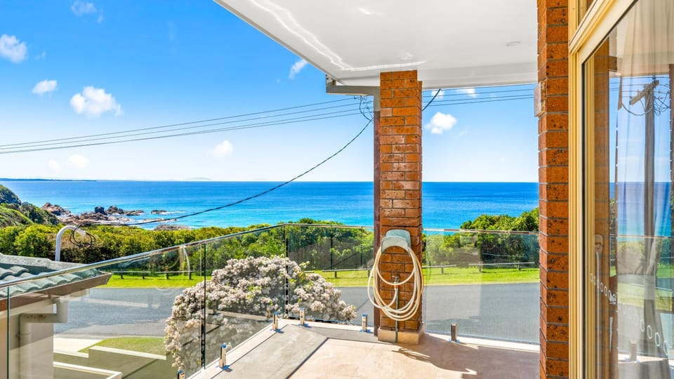 View (from property/room), Balcony/Terrace, Sea view
