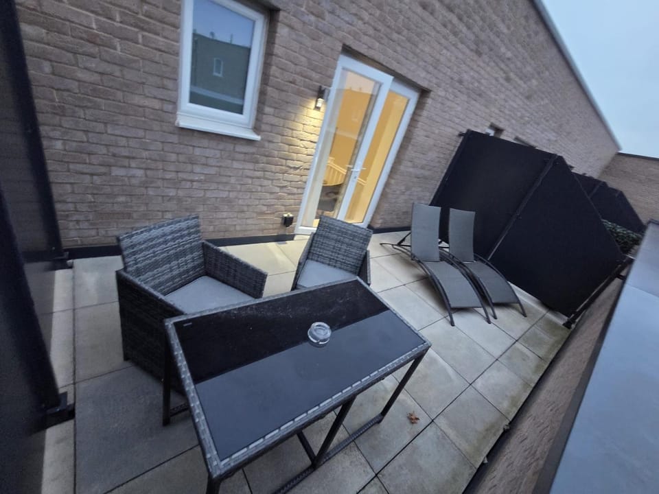 View (from property/room), Balcony/Terrace