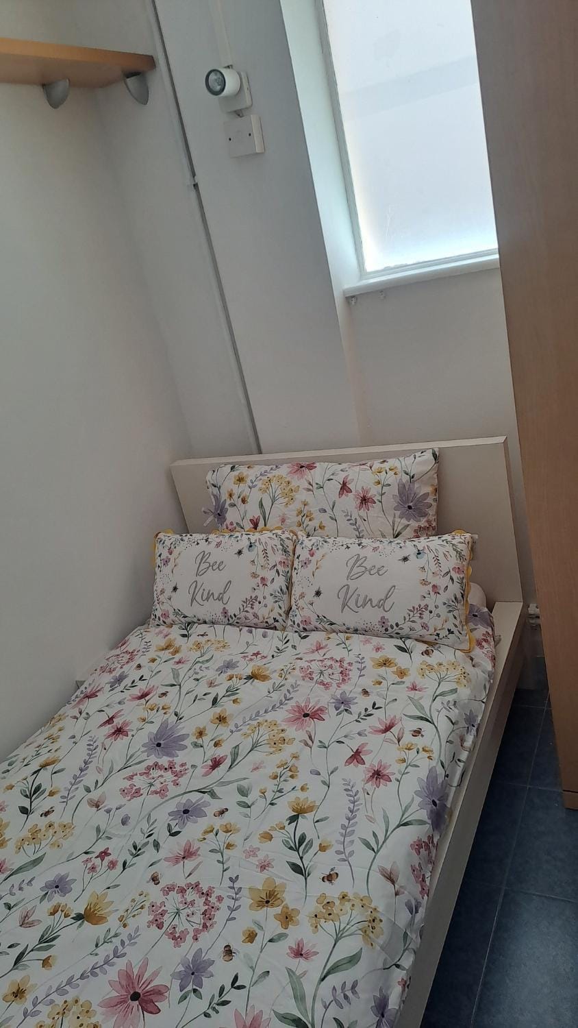 CENTRaL Gem 3Bdr, Balcony &Views Apartment in Gibraltar