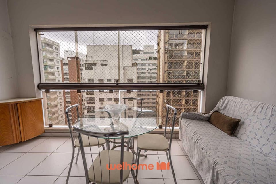 Apartamento em Guarujá próximo ao Shopping La Plage Apartment in State of São Paulo