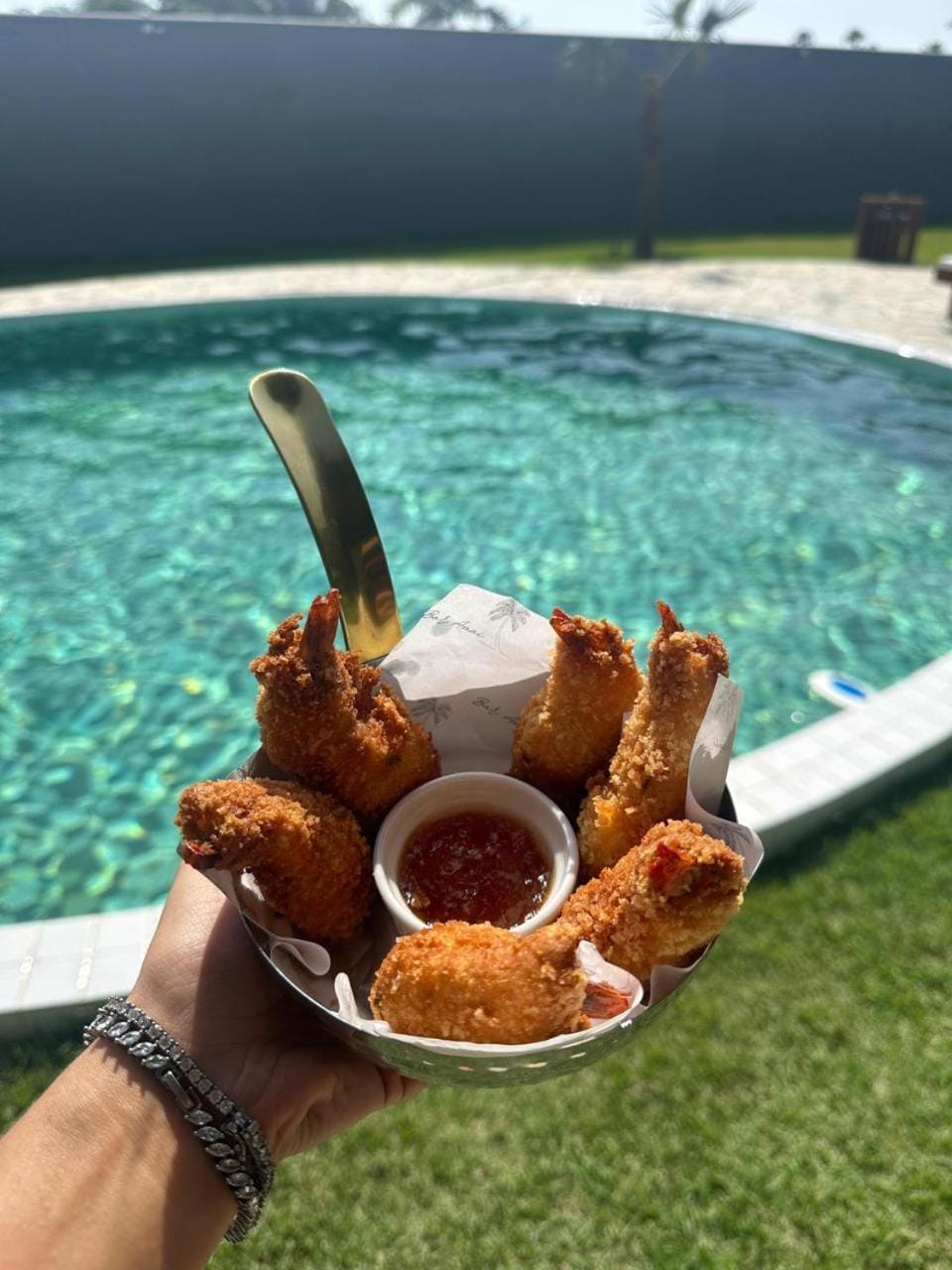 Food, Swimming pool