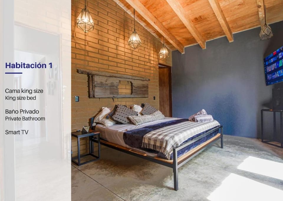 Spacious and Modern Cabin in Tapalpa, 5 Bedrooms Cabin in Tapalpa