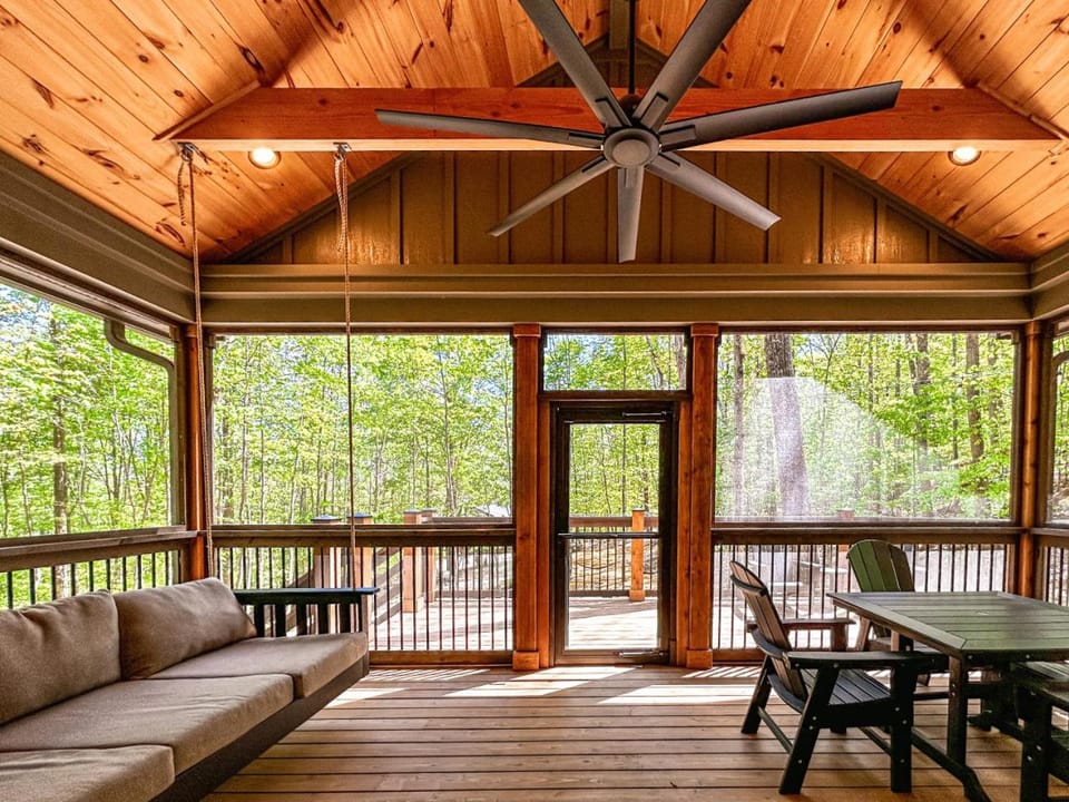 Hot Tub Cabin + Screened Porch | Red River Gorge Cabin in Kentucky