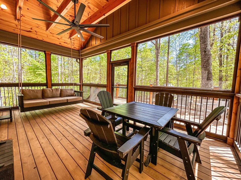 Hot Tub Cabin + Screened Porch | Red River Gorge Cabin in Kentucky