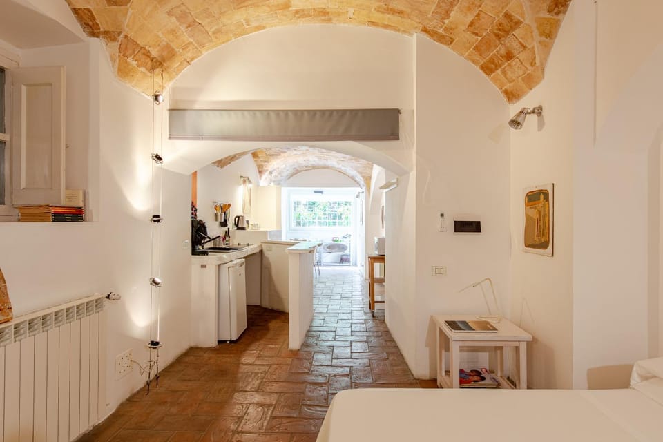 Day, Kitchen or kitchenette