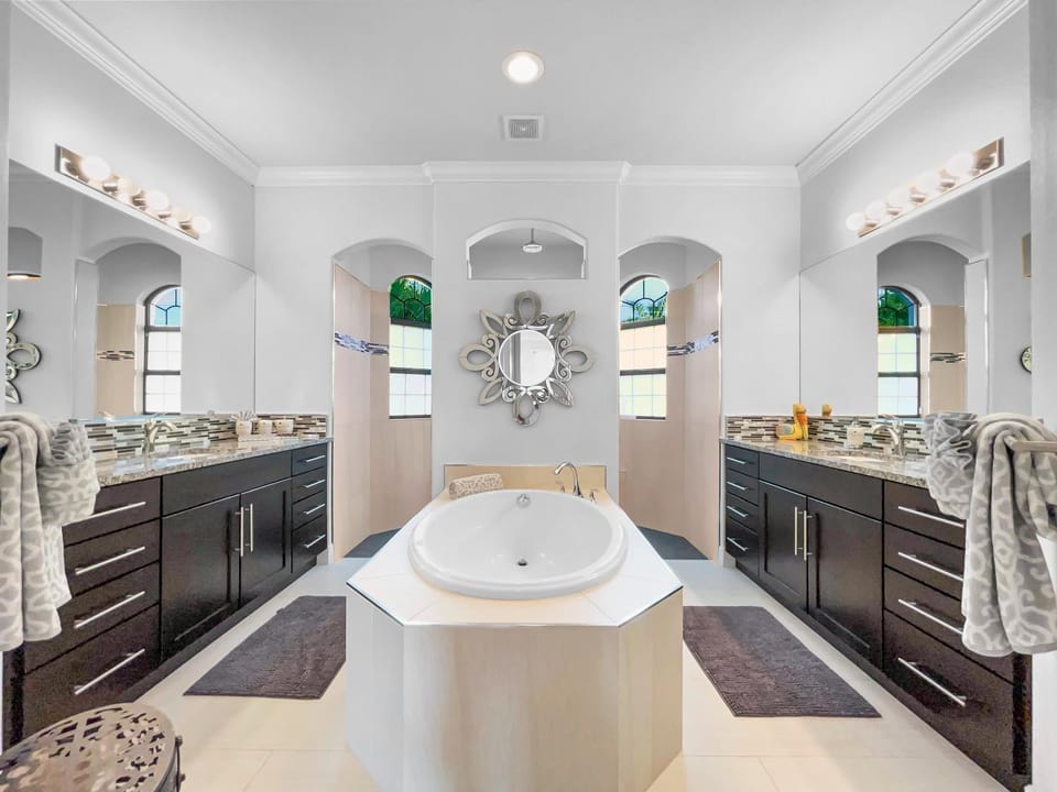 Villa Royal Palm House in Cape Coral