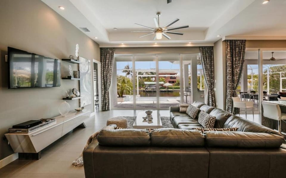 Villa Hideaway House in Cape Coral