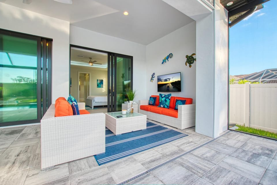 Villa Florida Palms House in Cape Coral