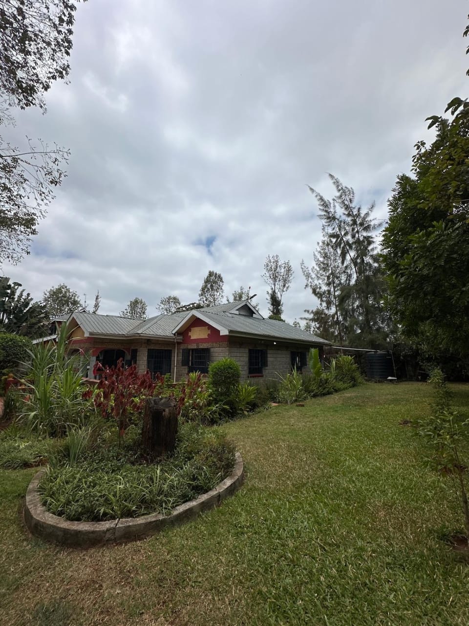 Gladstone Main House House in Kenya