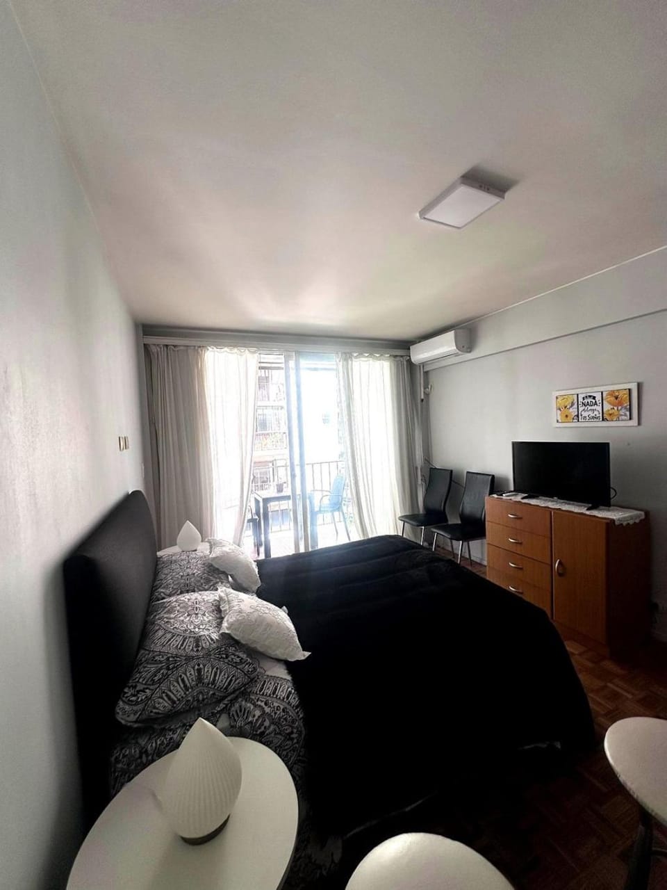 Luminoso ambiente con balcón en Palermo, junto a Parque Las Heras Apartment in Buenos Aires