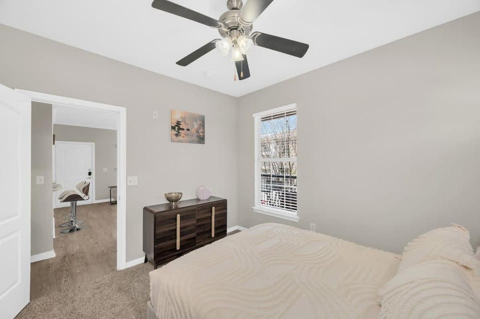 Charming 1BR Easy Access to The Woodlands Apartment in The Woodlands