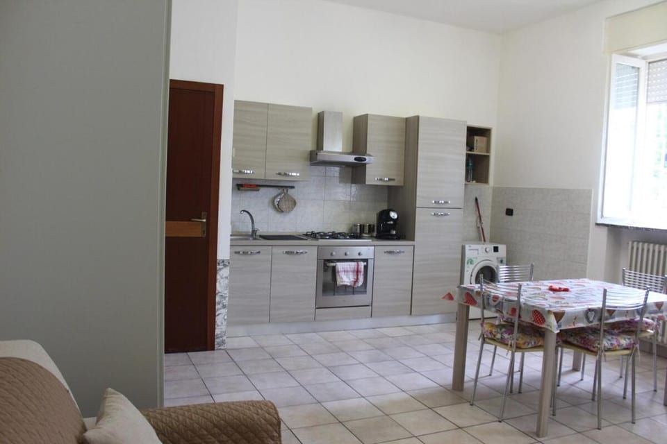 Mary s house, Seregno Apartment in Lombardy