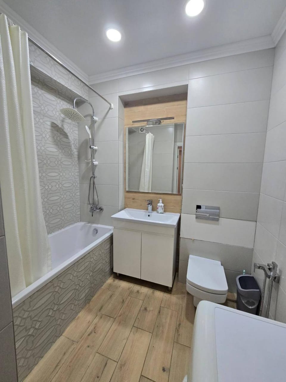 Квартира с балконом на Телецентре Apartment in Chișinău