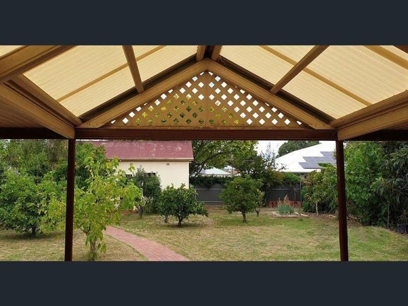 3BR Guest House near Adelaide CBD Joslin 5070 Bed and Breakfast in Adelaide