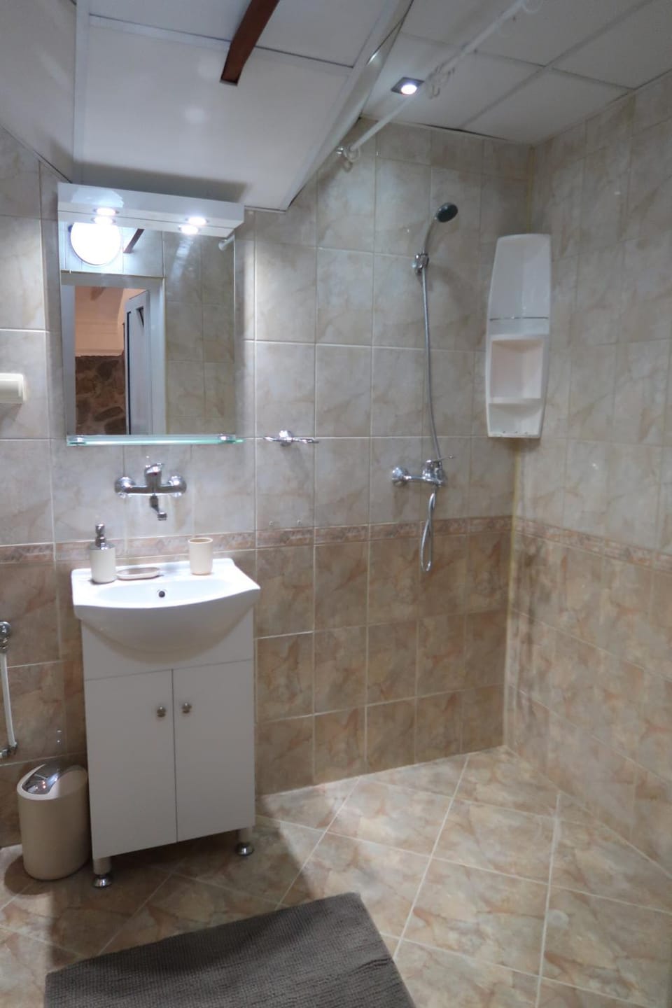Shower, Bathroom
