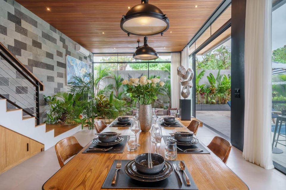 Luxury Resort of 4 villas 11 BR Seminyak Villa in Kuta